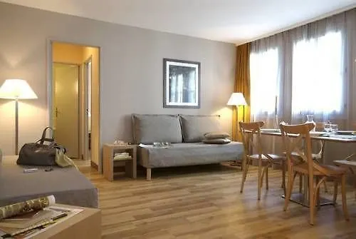 Aparthotel Adagio Montmartre 4*