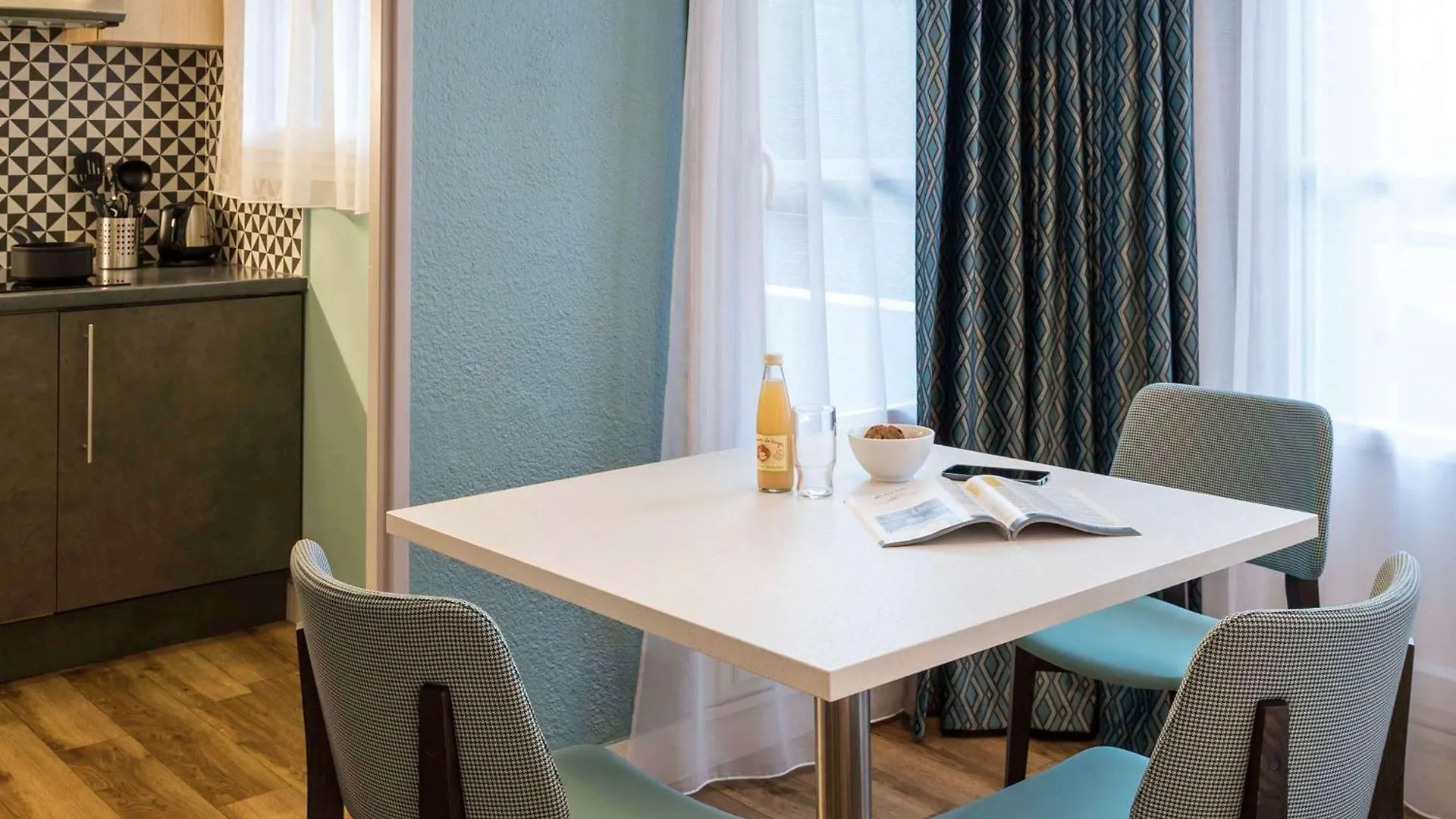 Apart-hotel Adagio Montmartre 4*