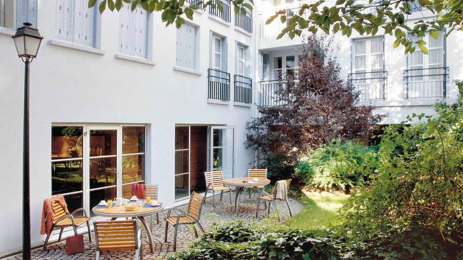Adagio Montmartre 4* Paris