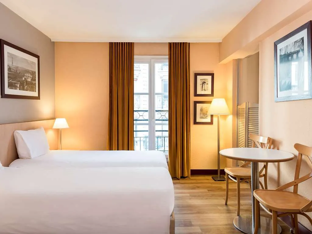 Apart-hotel Adagio Montmartre 4*